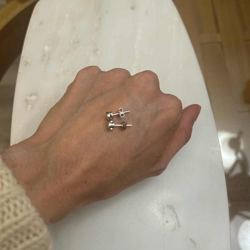 925 Sterling Silver Stud Earrings
